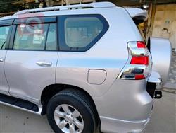 تۆیۆتا لاندكروزر پرادۆ